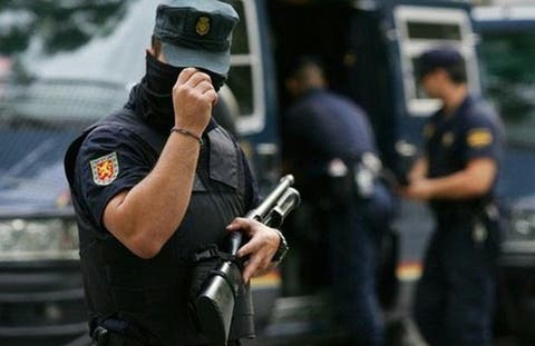 إسبانيا : اعتقال 10 أشخاص في عملية ضد شبكة لتمويل الإرهاب