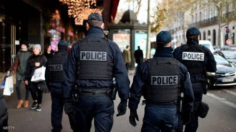 فرنسا تفكك خلية خططت لمهاجمة “مسلمين ويهود”