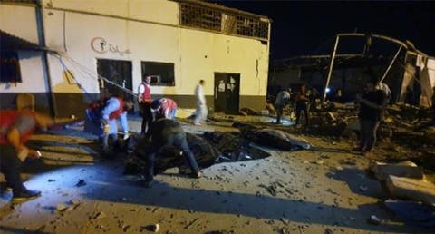 ارتفاع عدد المغاربة المصابين في قصف مركز للهجرة غير النظامية بليبيا