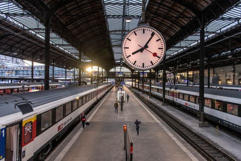 ألمانيا .. إغلاق محطة القطارات الرئيسية في فرانكفورت