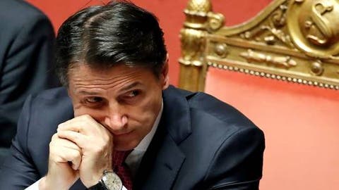 رئيس الوزراء الإيطالي جوزيبي كونتي يعلن استقالته