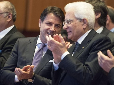 رئيس الوزراء الإيطالي يستعد للإعلان ائتلافه الحكومي الجديد
