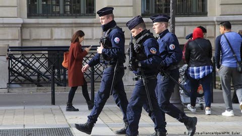 فرنسا- السجن أكثر من 20 عاما لنساء بخلية جهادية