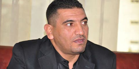 تمديد التوقيف الاحتياطي للمعارض الجزائري كريم طابو