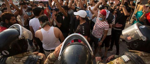 العراق : أكثر من 100 قتيل نتيجة قمع الأمن المفرط للاحتجاجات