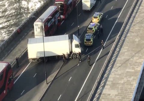 الشرطة البريطانية تعلن القبض على شخص حاول تنفيذ عملية طعن في لندن