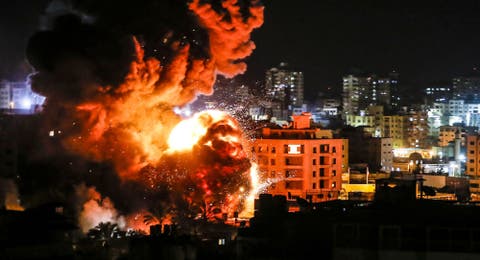 العدوان الإسرائيلي يشن غارات على مواقع في قطاع غزة
