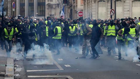 أمن فرنسا يحظر تجمعات “السترات الصفراء” و وحدات الجيش تؤمن احتفالات “البوناني”