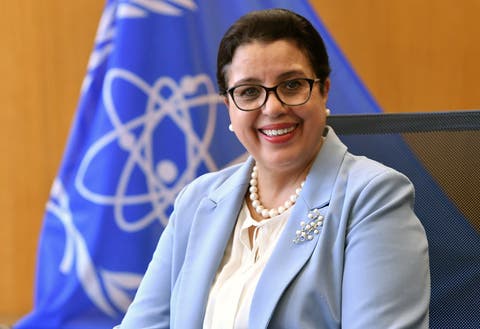 تكريم مغربية استطاعت الوصول لرئاسة مديرية العلوم بوكالة التطبيقات النووية