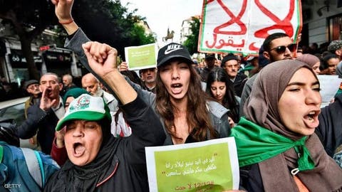 الجزائر.. تظاهرات “رافضة” بيوم المناظرة التاريخية