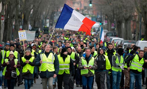 بعد فشل اللقاء مع الحكومة.. نقابات فرنسا تدعو لإضراب عام حاسم