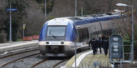 مؤلم : قطار يدهس مهاجر مغربي ويرديه قتيلا بإيطاليا