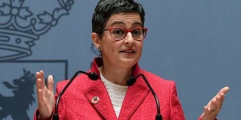 وزيرة الخارجية الاسبانية تحل بالمغرب وتعقد جلسة مباحثات مع العثماني