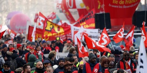 40 ألف شخص في تظاهرة نظمتها النقابات في شوارع باريس