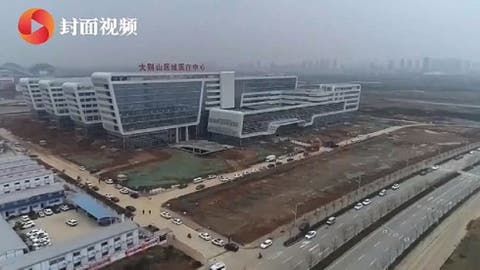فيديو لا يُصدق .. “في يومين فقط” الصين تنشئ أول مستشفى لمعالجة مصابي كورونا