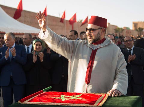 الملك محمد السادس ينهي زيارته لجهة سوس بعد أن وضعها على “سكة” التنمية