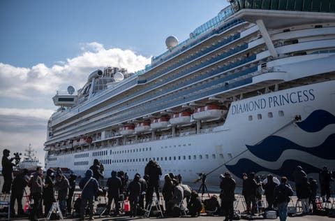 كورونا.. ارتفاع عدد المصابين على متن السفينة السياحية قبالة اليابان إلى 355