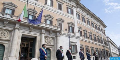 إيطاليا تقف دقيقة صمت حدادا على ضحايا وباء كورونا