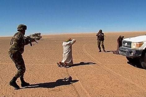 الجيش الجزائري يعنف ويحاصر عائلات صحراوية عزل على مشارف تندوف