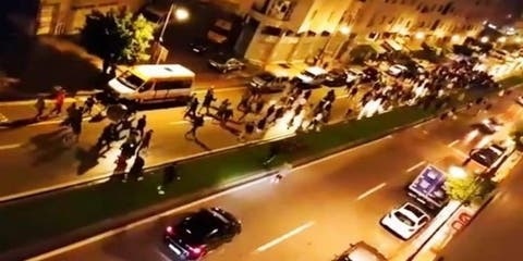 “القمع والعصا” هما الحل ..نشطاء يطالبون الأمن بالتدخل بقوة ضد المتهورين و”الجهلة”