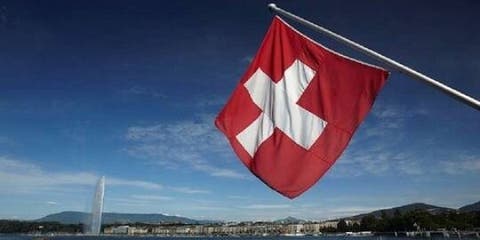 سويسرا .. تسجيل 326 إصابة جديدة بفيروس كورونا