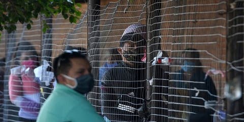 بسب كورونا…اعتقال وزير الصحة البوليفي
