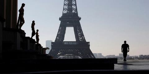 فرنسا تسجل أقل من 100 إصابة بكورونا