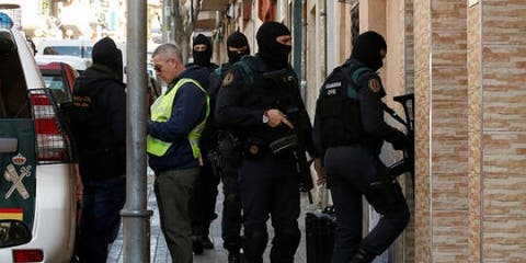 اسبانيا .. اعتقال مغربي يشتبه في صلته بـ”داعش” وتخطيطه لهجوم