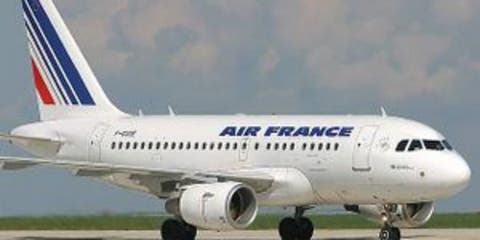 فرنسا تستأنف رحلاتها الجوية مع الجزائر