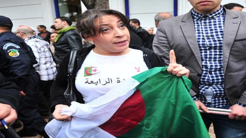 الحكم بالسجن سنة على الناشطة الجزائرية أميرة بوراوي