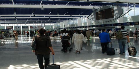 المغاربة العالقون بالخارج..وصول حوالي 600 شخص عائدين من دول مختلفة إلى مطار أكادير