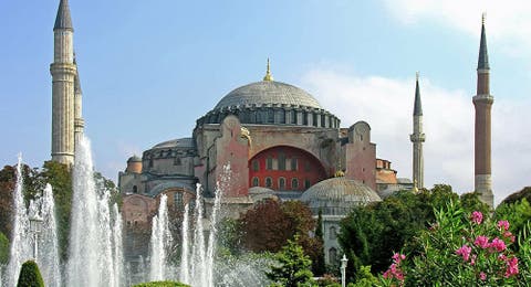 مجلس الكنائس العالمي لأردوغان: تحويل آيا صوفيا مسجدا يبعث على “الحزن والاستياء”