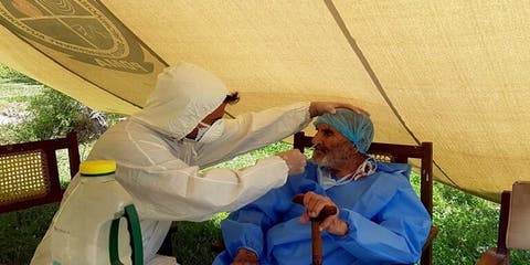 شفاء باكستاني عمره 103 أعوام من كورونا