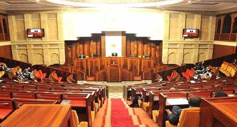 أين اختفى ممثلو الشعب ? 279 برلمانيا تغيبوا عن التصويت على مشروع قانون “مصيري”