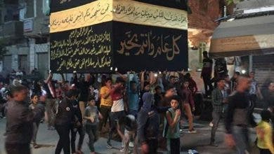 Photo of مصر : الطواف حول مسجم الكعبة يتجدد من القاهرة والواقعة تُعيد إثارة الجدل (+فيديو)