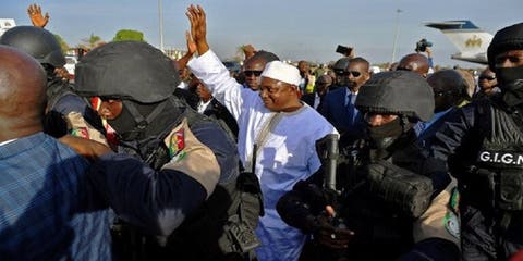 إصابة ثلاثة وزراء في غامبيا بكوفيد-19