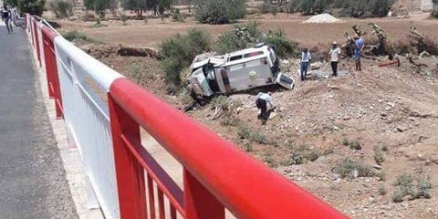 انقلاب سيارة اسعاف يخلف قتيلا وجرحى نواحي سطات