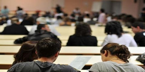 الـ “PPS  “يسائل اعويشة حول التدابير المتخذة لاجتياز الامتحانات الجامعية في زمن  الجائحة