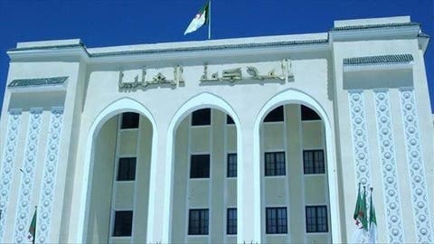 الجزائر .. السجن 12 سنة للمدير العام السابق للأمن الوطني