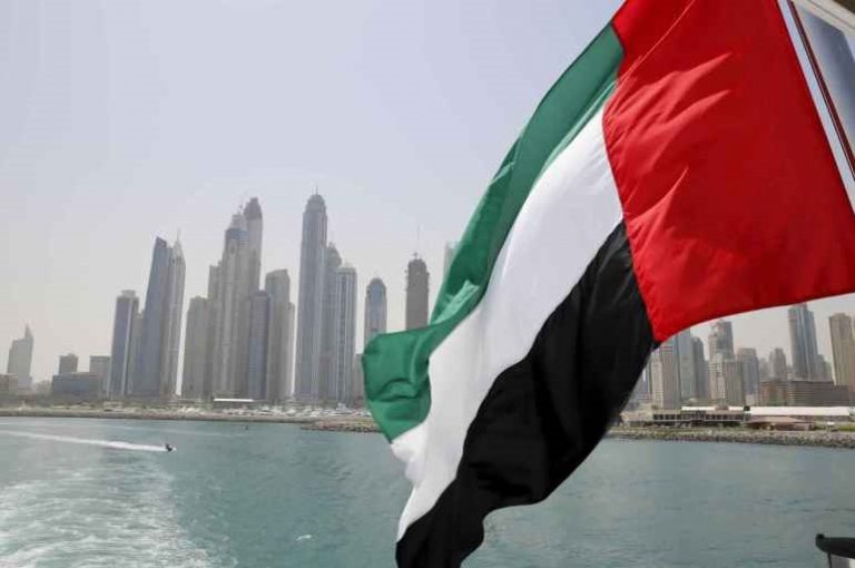 الإمارات تنصح مواطنيها بعدم السفر إلى 3 دول إفريقية