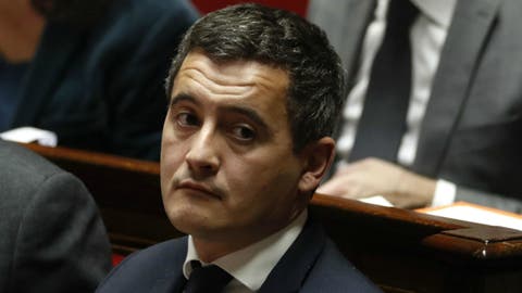 وزير الداخلية الفرنسي يقول إن بلاده “في حرب ضد الإرهاب”