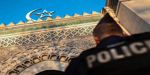محكمة فرنسية تصادق على قرار إغلاق مسجد في باريس