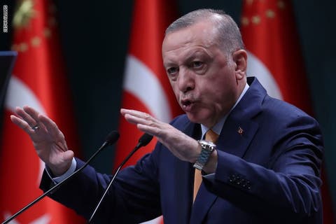 وزير داخلية فرنسا يدعو تركيا إلى الابتعاد عن الشؤون الداخلية لبلاده