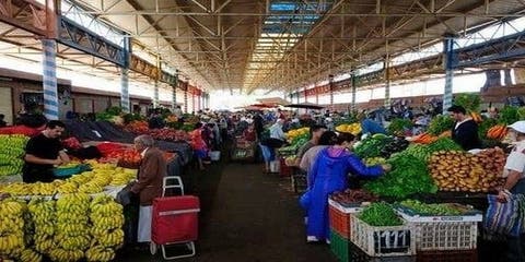 اكادير : ” حجي” يستجيب لمطالب تجار سوق ” الأحد” ويمدد توقيت إغلاقه