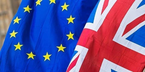 رسميا .. الاتحاد الأوروبي يصادق على اتفاق التجارة لما بعد “بريكست”