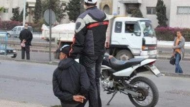 Photo of الداخلة : الأمن يلقى القبض على مهاجر يمتهن سرقة السيارات