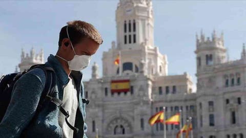 إسبانيا: نسعى لتلقيح حوالي 20 مليون شخص ضد كورونا