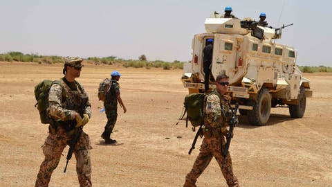إصابة ستة جنود فرنسيين في مالي بعد استهدافهم بسيارة انتحارية مفخخة