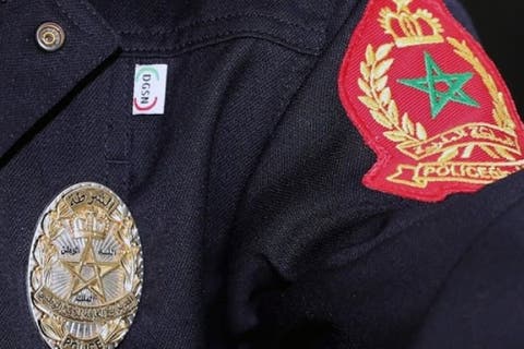 الحسيمة.. توقيف مقدم شرطة متورط في محاولة تهريب 962 كلغ من مخدر الشيرا