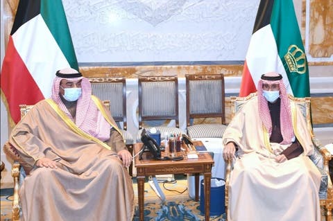 بعد أن طلب البرلمانيون استجوابه.. رئيس الحكومة الكويتية يستقيل رفقة وزرائه